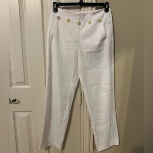 NWT ecru brand White Pants with front Button Accents and side zip closure size 4